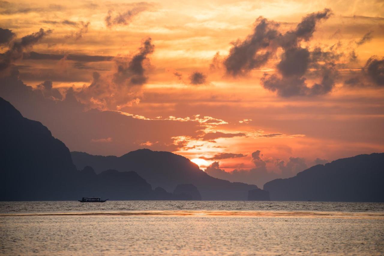 Maligaya Beach Bungalows El Nido Luaran gambar