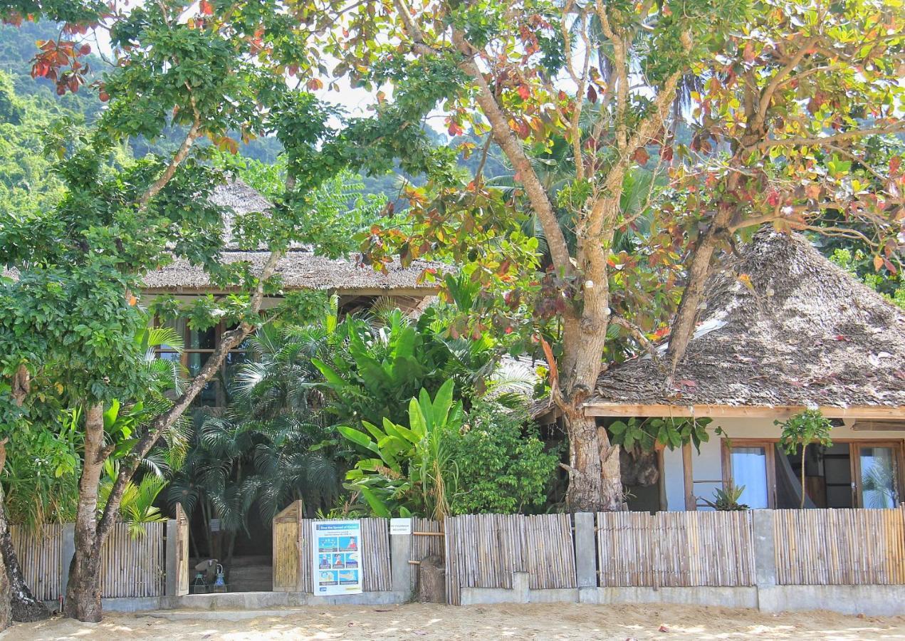 Maligaya Beach Bungalows El Nido Luaran gambar